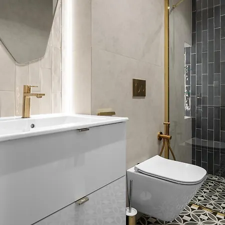 Nestio Premium Designer - 1br & 2br Gems Apartman Plovdiv